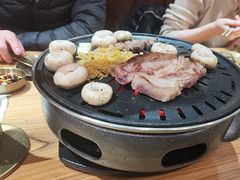 -青瓦餐厅·生鱼片·韩园烤肉(西塔店)