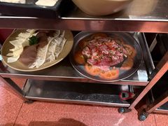 -鸿姐老火锅(静安店)