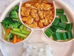 -天鹅到家·保姆月嫂育儿嫂(朝阳店)