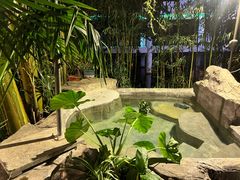 -云南滇池花园国际大酒店温泉