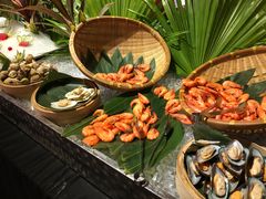 -海口绿发希尔顿酒店-田园汇自助餐·三文鱼·海鲜