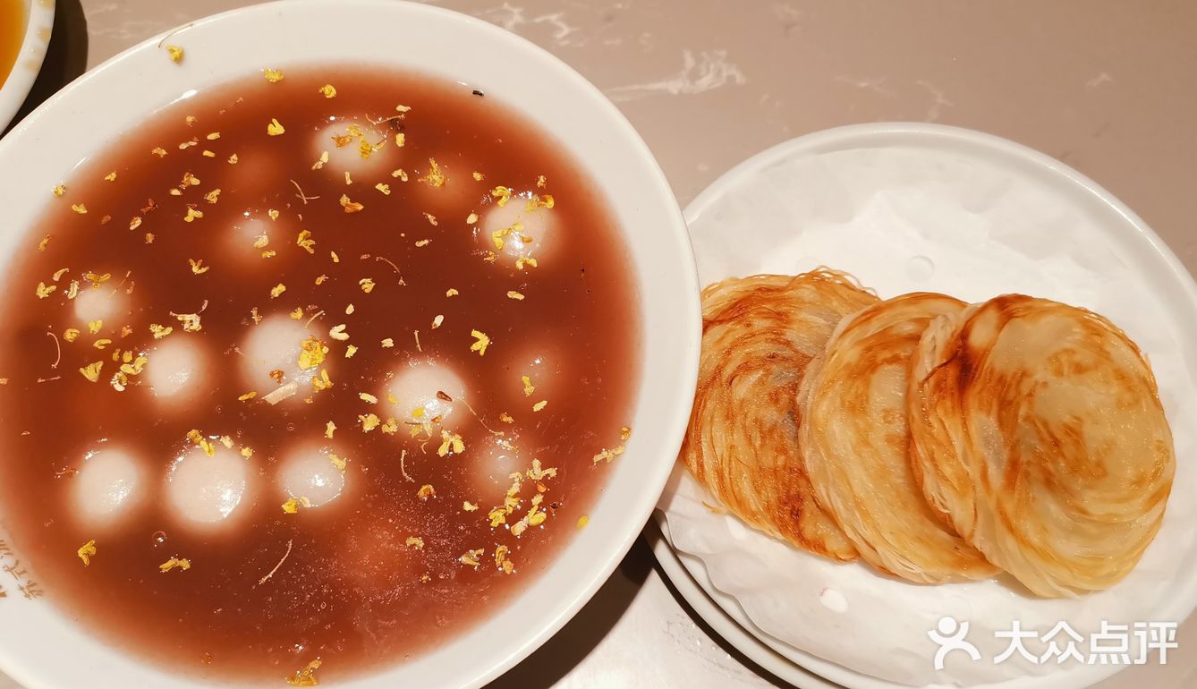 和大部分开在外地的店一样，没有了本地风味