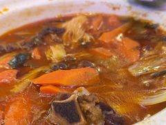 -霄汉牛三鲜湖北砂锅菜(万松园2店)