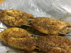 烤鸡翅-何记酿皮店(西流湾店)