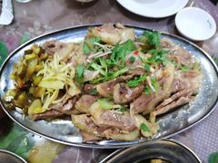 -无名牌猪脚店