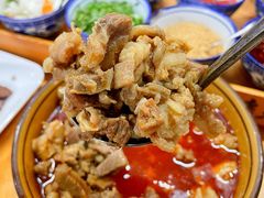 炖羊肉-梁师抿夹王(金阳光店)