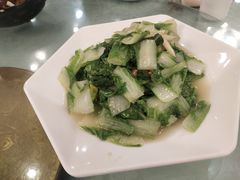 -六和聚传统烤鸭.天津菜(和平店)