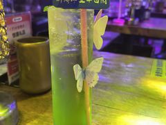 -喜鹊音乐酒馆(西街店)
