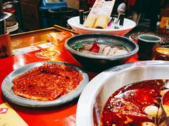 -谭鸭血老火锅(七宝万科广场店)