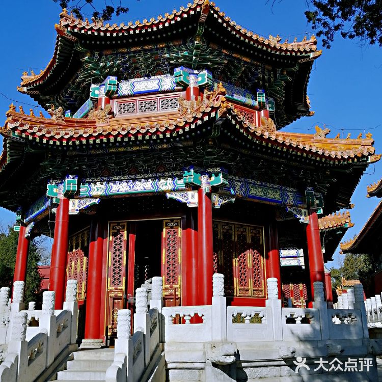景山公园寿皇殿