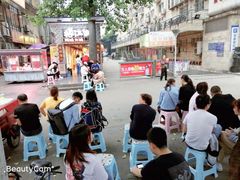 -王婆乔鲜鱼自助火锅(蜀汉路店)