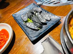 滋味墨鱼肠-·缸桶屋·韩式牛肋条自助烤肉(西湖D11店)