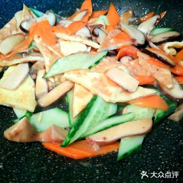 好吃到爆，家常素小炒，连吃三盘不过瘾！