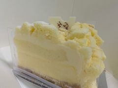 -巴黎贝甜(大宁国际商业广场店)