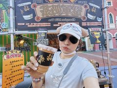 -枫叶小镇奥特莱斯