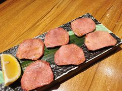 -炼火烤肉店
