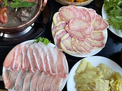 -银同牦牛肉火锅