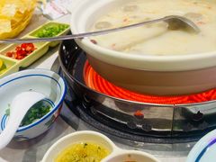 -廣九广味食堂-猪肚鸡火锅(曼哈顿店)