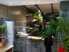 -HIGH FIVE哈福手工汉堡(桂林路店)