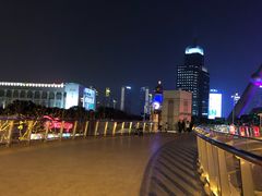 -陆家嘴空中步行连廊