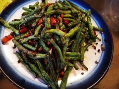 -靠山屯东北农家菜(八龙桥雅苑店)