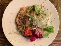 香蒜白酒露荀日本和牛粒烩扁意粉-layback cafe & bar