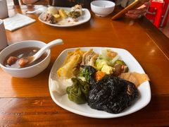 -百荷园蔬食自助餐厅(德辉广场店)