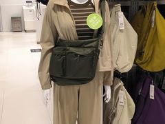 -优衣库(上海金桥国际商业广场店)