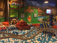 -酷洛小镇(步步高新天地购物广场店)