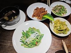 -魁盛居百年鲁菜馆(县西巷店)