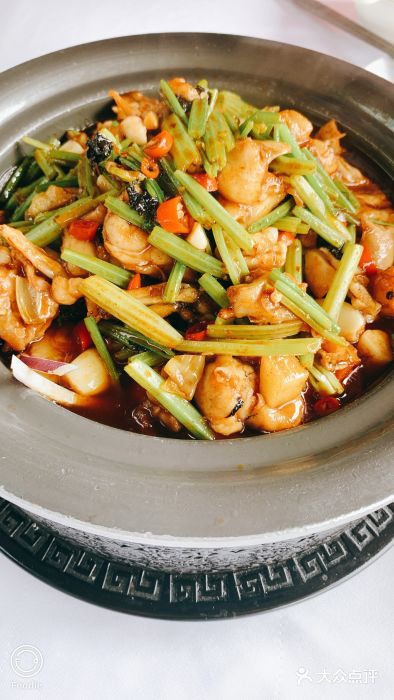柳莺湖上·湖景餐厅·江南菜(西湖店)干锅牛蛙图片
