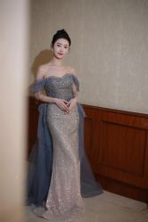 -欣薇婚纱(新源乐汇城店)