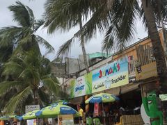 -Jonah's Fruit Shake & Snack Bar