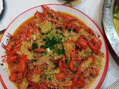 -乡土黄·鲜牛肉火锅·小龙虾(兴业街店)