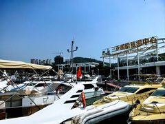 -三亚游船旅游中心(三亚鹿回头游艇游船公共码头店)