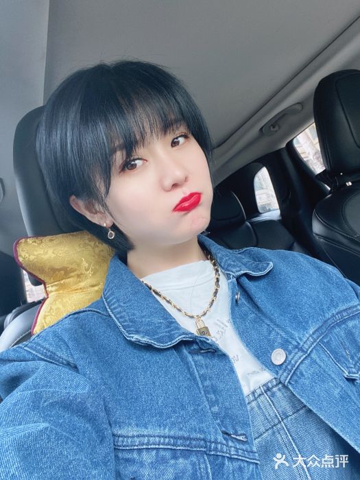 MYYF SALON烫发染发图片
