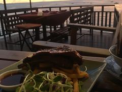 -卷心菜和避孕套餐厅(Pattaya)