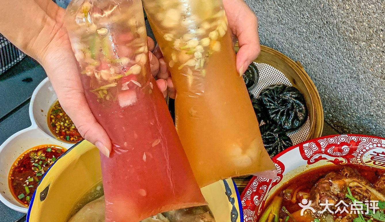 在厦门！这家冒烤鸭给我吃服了🤤辣的超过瘾
