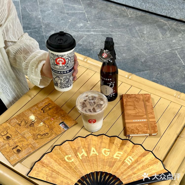 姬姐，你终于还是来宽窄巷子了对吗🥹