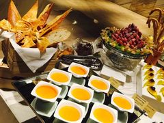 -云庭咖啡厅· 中航泊悦酒店(虹桥T2店)