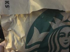 -星巴克(香港国际机场44号闸店)