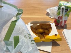 -麦当劳(深圳北站B2检票口楼上)