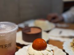 拿破仑圣多诺黑-VERIE BAKEHOUSE