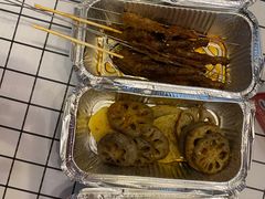 -亮亮烧烤(积玉桥总店)