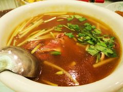 酸辣肚子汤-西安饭庄·非遗陕菜(钟楼店)