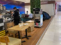 -米莱欧百货(吉利店)