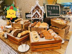 -湖景知味西餐厅•自助餐• 轻食(南京金茂威斯汀大酒店)