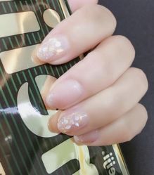 -缪斯美甲美睫