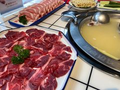 -喜悦小串丹东小黄牛海鲜烧烤大排档(民主广场店)