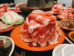 -洞庭洲·防空洞火锅·铜锅涮肉·烧烤(新百广场店)